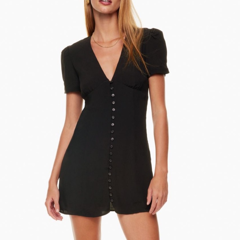 Aritzia Sunday Best Sandrine Dress never worn before